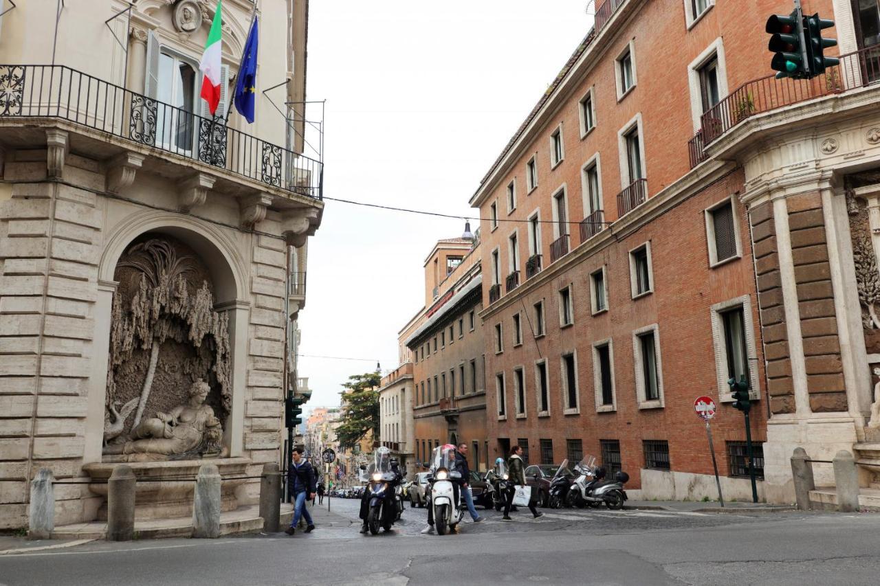 Trevi Suite B&B Рим Экстерьер фото
